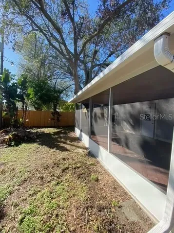 1518 N Conrad Avenue Sarasota FL 34237