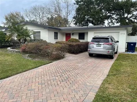 4715 W Fielder Street Tampa FL 33611