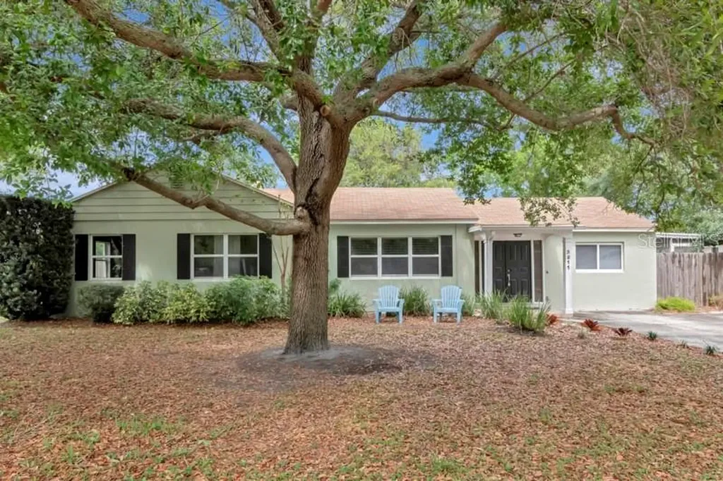 3511 W Corona Street Tampa FL 33629