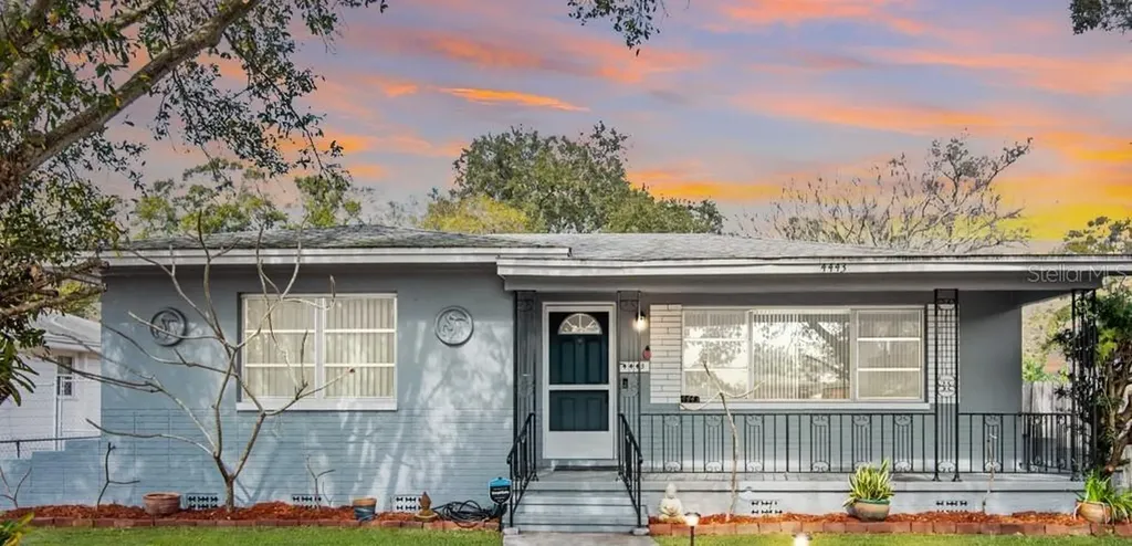4443 3rd Avenue S St Petersburg FL 33711