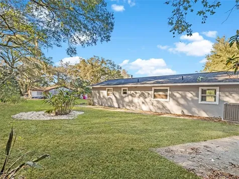 2315 James Street Leesburg FL 34748