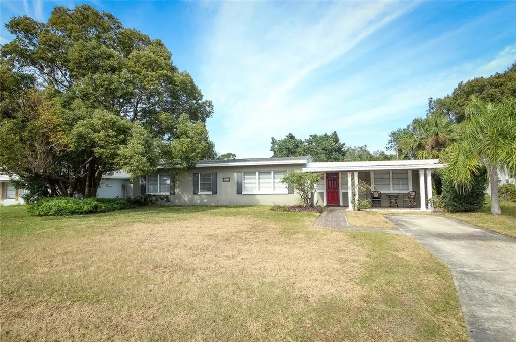 3627 E Esther Street Orlando FL 32812