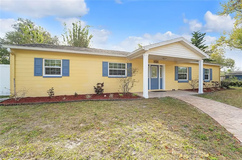 4424 W Anita Boulevard Tampa FL 33611