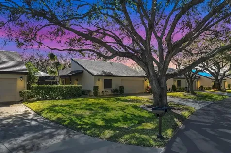 3908 Glen Oaks Manor Drive Sarasota FL 34232