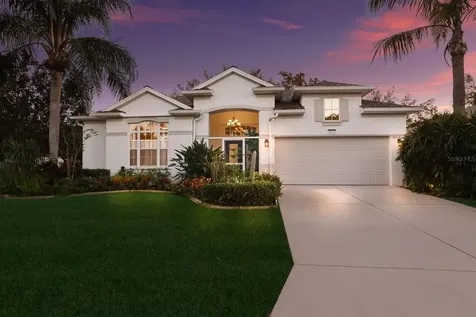 3822 2nd Drive NE Bradenton FL 34208