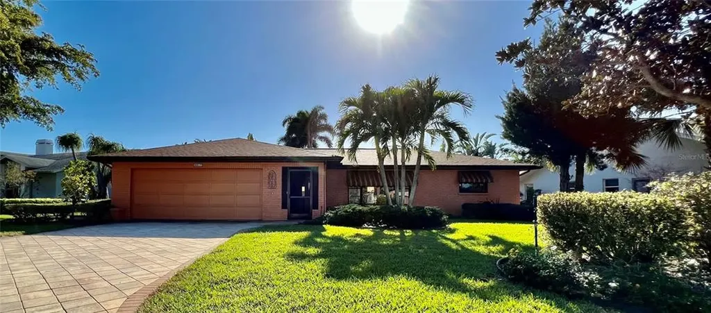 6617 27th Avenue Drive W Bradenton FL 34209