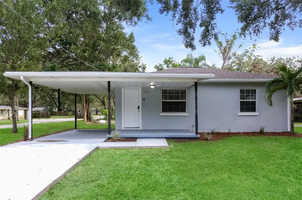 3016 E Idlewild Avenue Tampa FL 33610