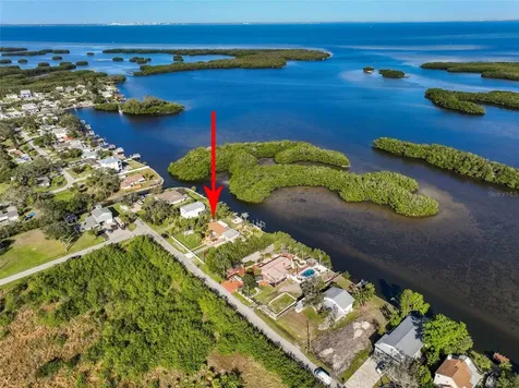 3035 Manatee Avenue Ruskin FL 33570