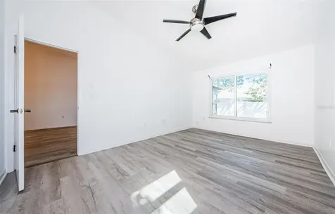 548 Surrey Close Palm Harbor FL 34683