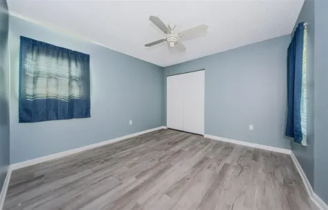 548 Surrey Close Palm Harbor FL 34683
