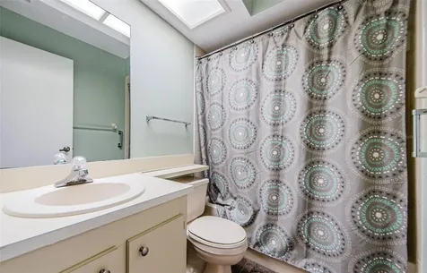 548 Surrey Close Palm Harbor FL 34683
