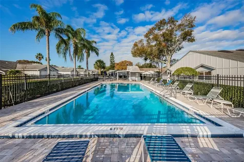 548 Surrey Close Palm Harbor FL 34683