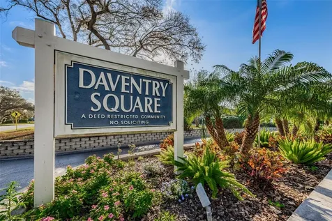 548 Surrey Close Palm Harbor FL 34683