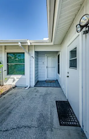 548 Surrey Close Palm Harbor FL 34683