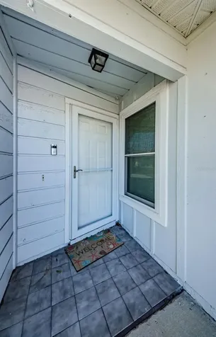548 Surrey Close Palm Harbor FL 34683