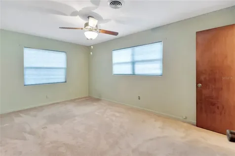 12922 N Rome Avenue Tampa FL 33612