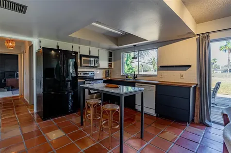 1241 Lake Francis Drive Apopka FL 32712
