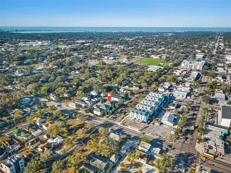 2816 1st Avenue S St Petersburg FL 33712