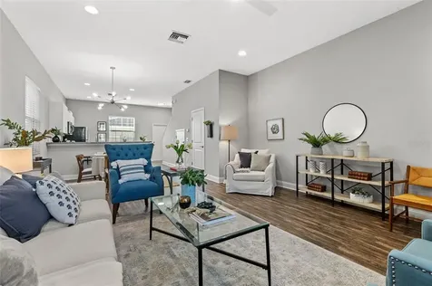 2816 1st Avenue S St Petersburg FL 33712