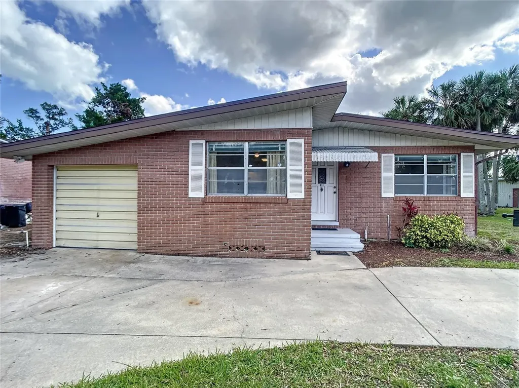 211 Big Tree Road South Daytona FL 32119