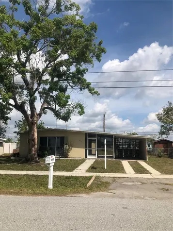 8392 Maureen Avenue North Port FL 34287