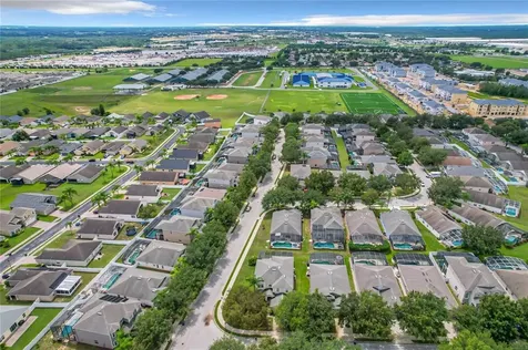 189 Chaucer Avenue Davenport FL 33896