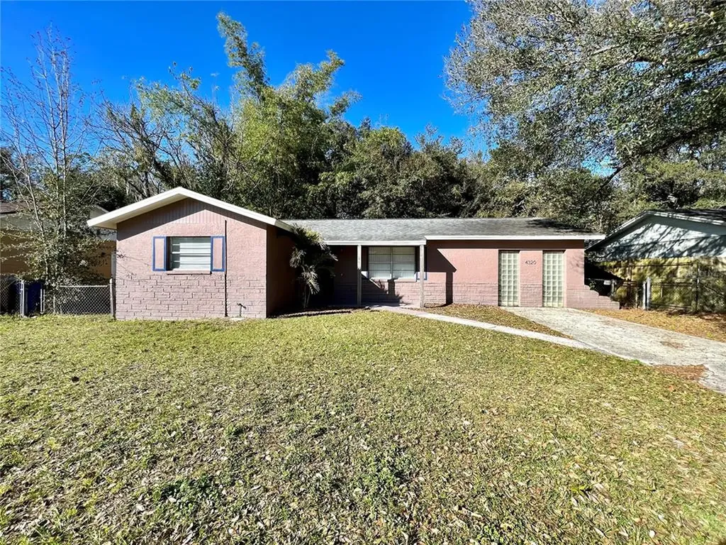 4320 Porpoise Drive Tampa FL 33617