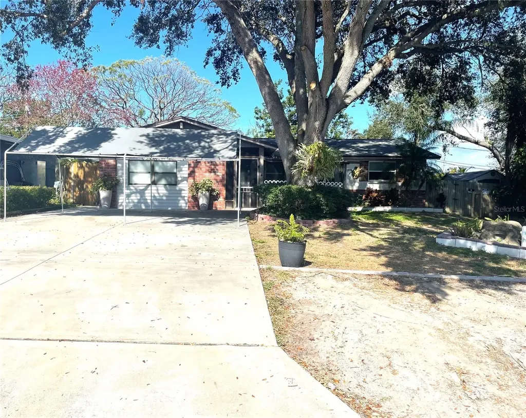 11337 121st Terrace Largo FL 33778