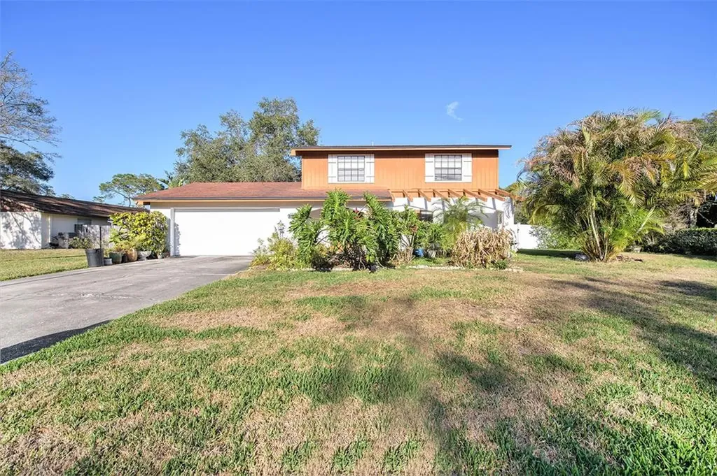 4901 Dewey Rose Court Tampa FL 33624