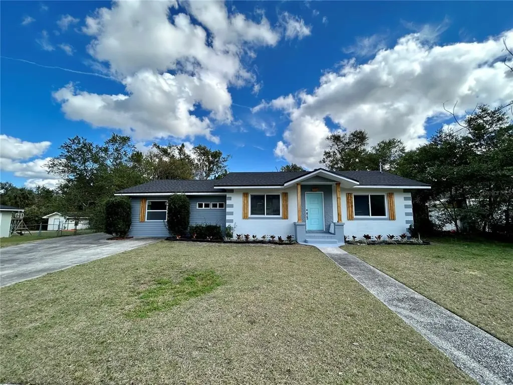 311 S Montgomery Avenue Deland FL 32720