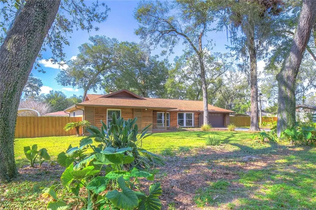 608 Amana Avenue Brandon FL 33510