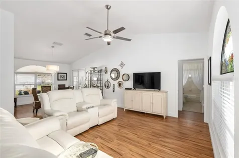 1107 NE 21st Terrace Ocala FL 34470