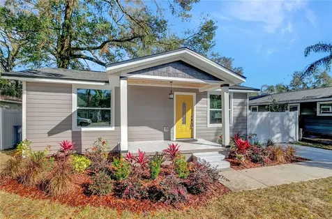 1726 SE Lambright Street Tampa FL 33610