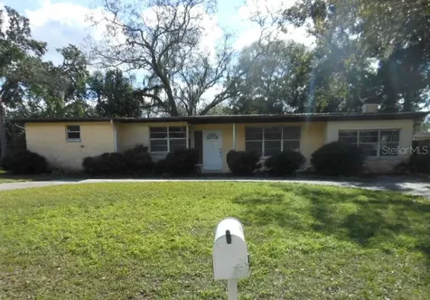 115 Glen Ridge Avenue Temple Terrace FL 33617