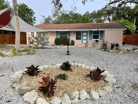 739 Edgemere Lane Sarasota FL 34242