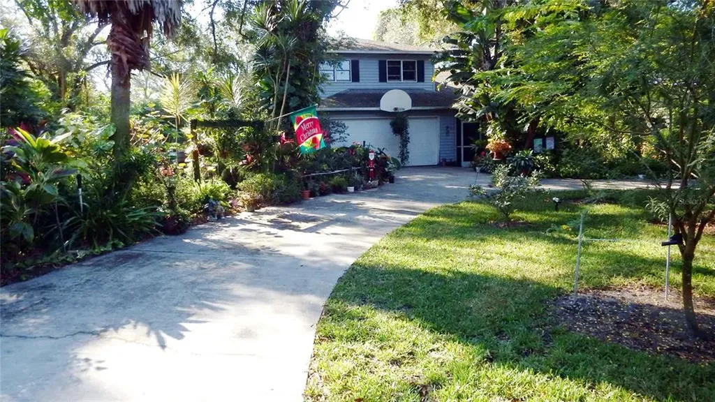 6050 86th Avenue N Pinellas Park FL 33782