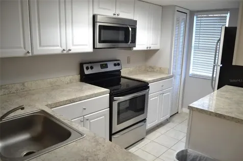 3327 Fox Hunt Drive Palm Harbor FL 34683