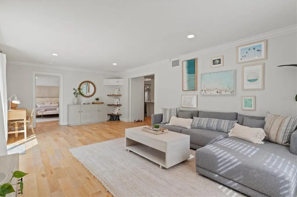 326 S Lime Avenue Sarasota FL 34237