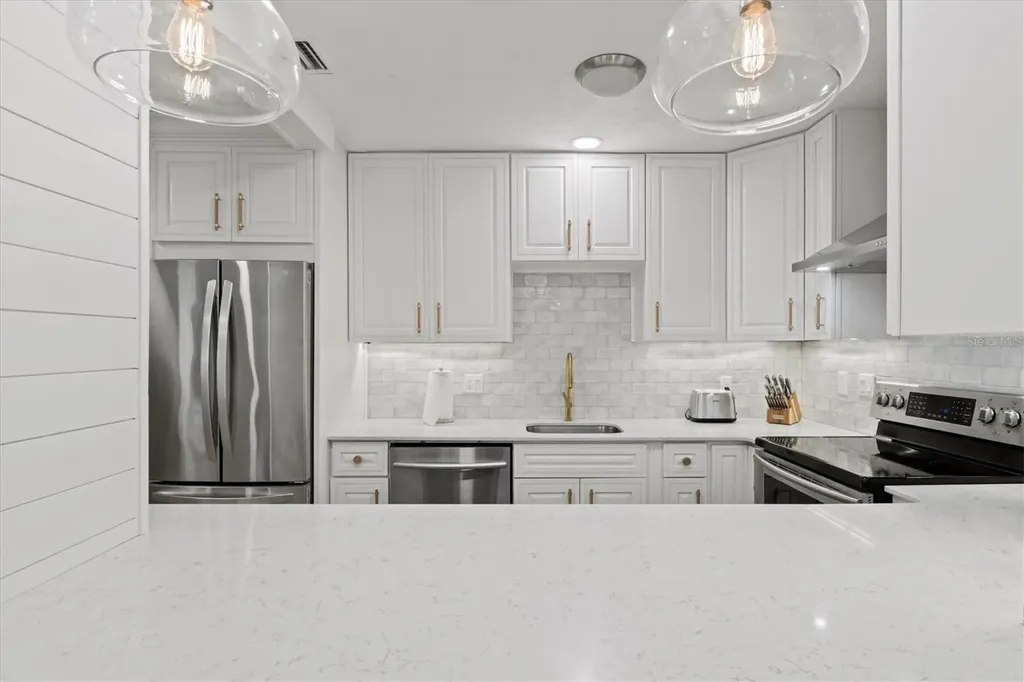 326 S Lime Avenue Sarasota FL 34237