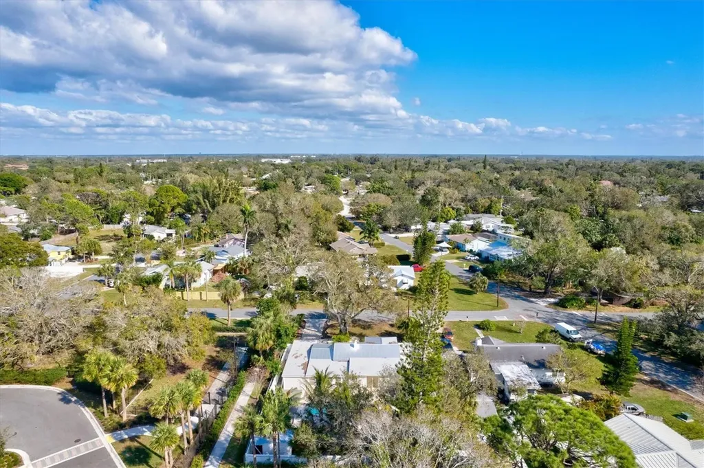 326 S Lime Avenue Sarasota FL 34237