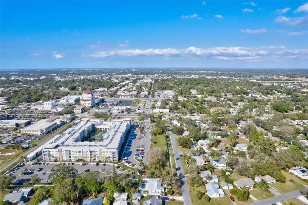 326 S Lime Avenue Sarasota FL 34237