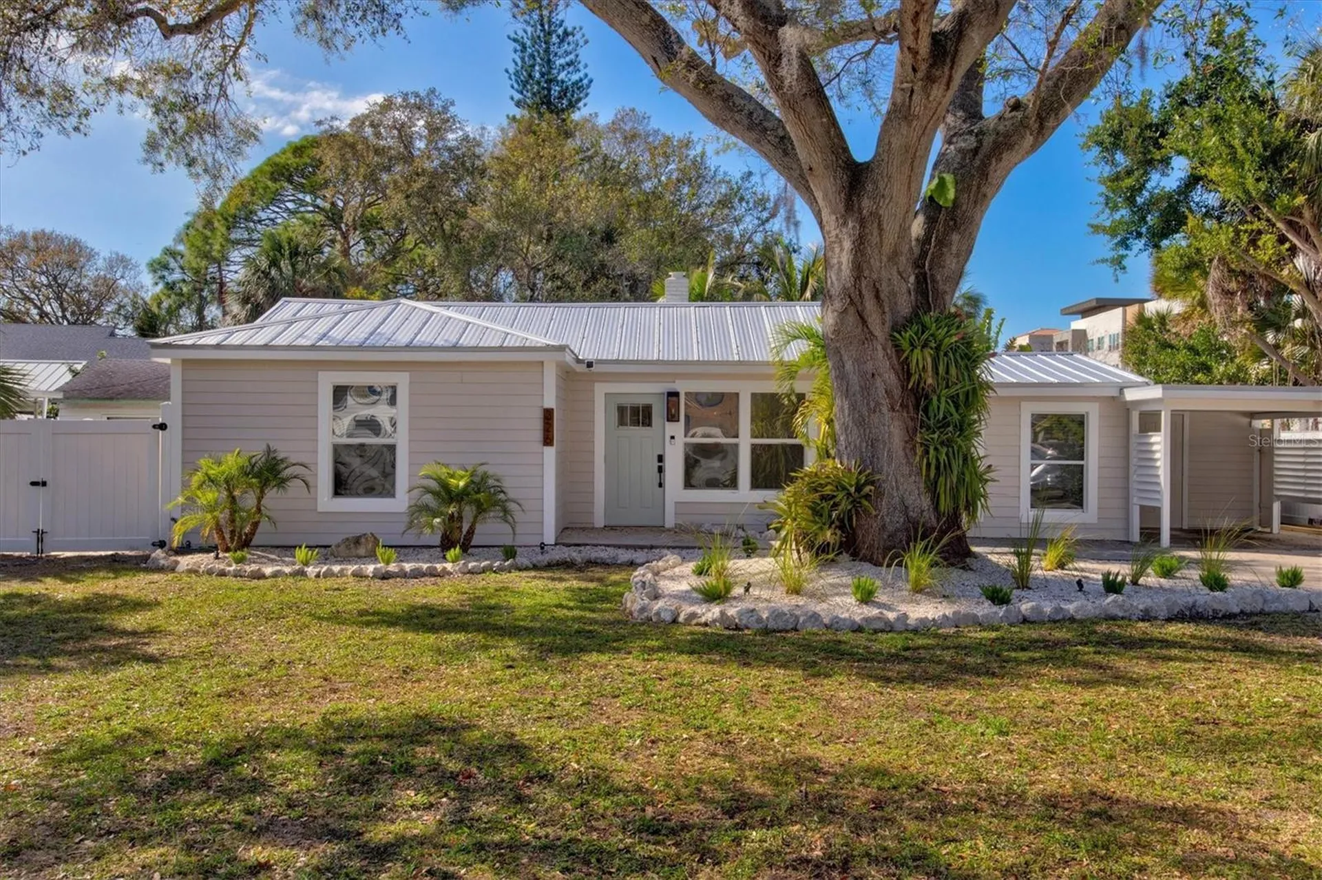 326 S Lime Avenue Sarasota FL 34237