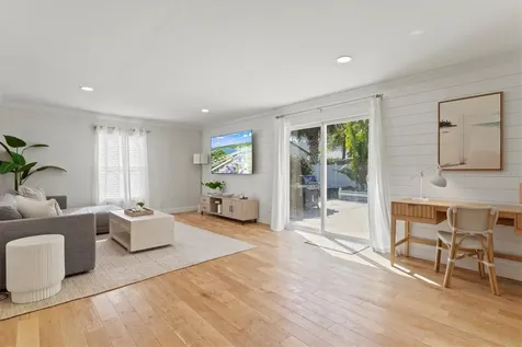326 S Lime Avenue Sarasota FL 34237