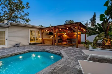 326 S Lime Avenue Sarasota FL 34237