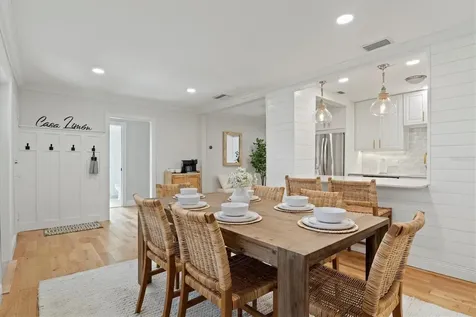 326 S Lime Avenue Sarasota FL 34237