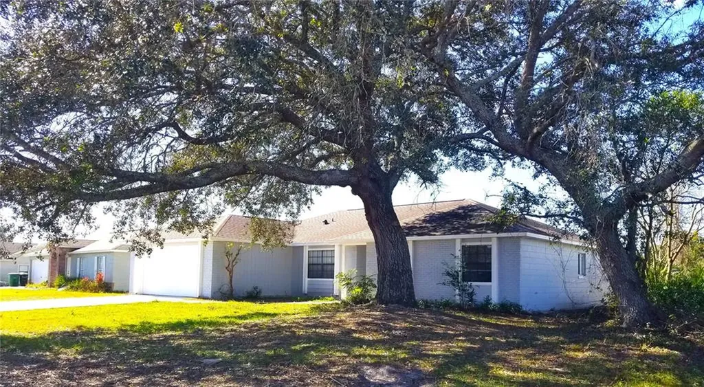2440 Albury Avenue Deltona FL 32738
