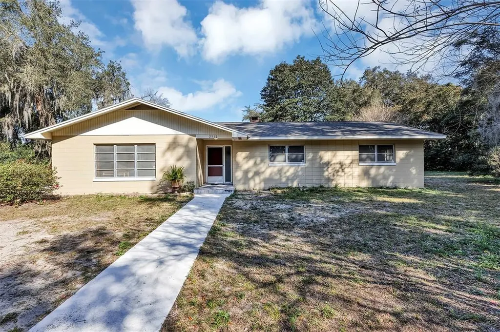 2312 Jobbins Drive Leesburg FL 34748