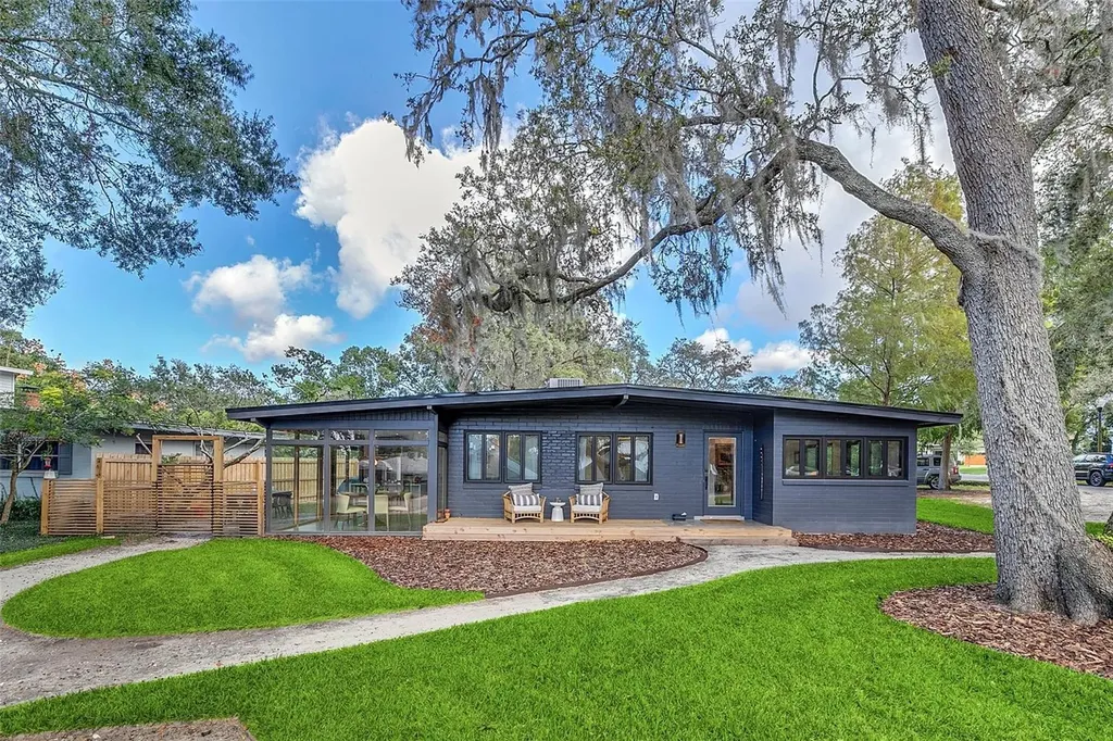 2230 Howard Drive Winter Park FL 32789