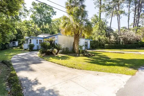 1426 NW 25th Terrace Gainesville FL 32605
