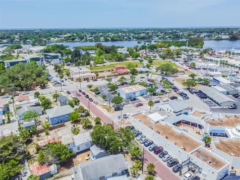 00 Athens Tarpon Springs FL 34689